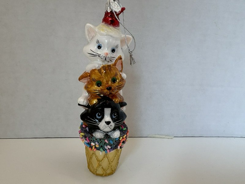 Kurt Adler KSA Noble Gems Glass Ornament Stacked Cats in Ice Cream Cone 6”