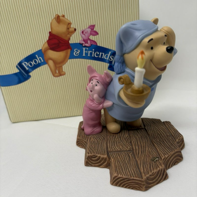 Disney Pooh & Friends Figurine "May Friendship Always Light Your Way" With Box