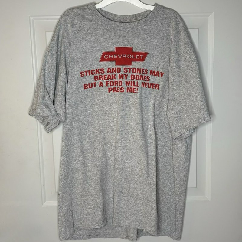 Vintage Chevrolet Sticks & Stones Ford Will Never Pass Me T-Shirt Gray Large